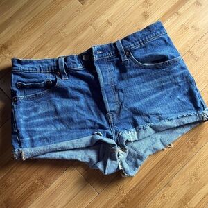 Levi’s Jean Shorts SZ 29
